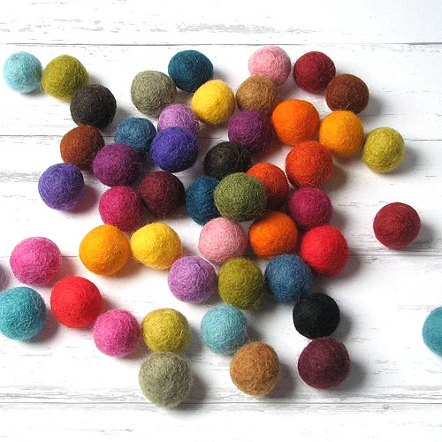 Hand-Felted Wool Balls - 1.5 CM - Multi Mix