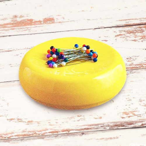 Grabbit Magnetic Pincushion - Yellow - 50 Roundhead Pins